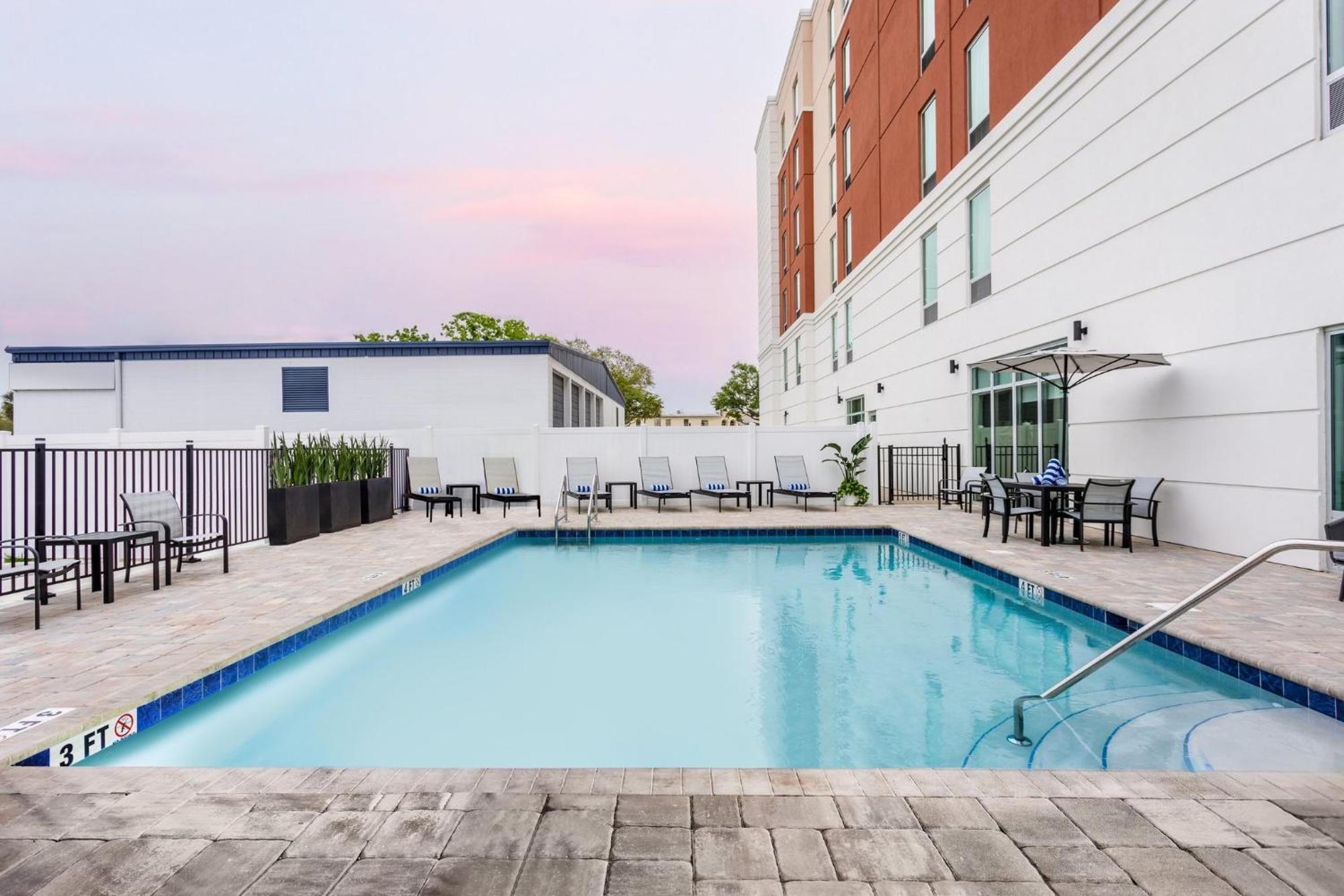 Staybridge Suites Winter Haven - Auburndale מראה חיצוני תמונה
